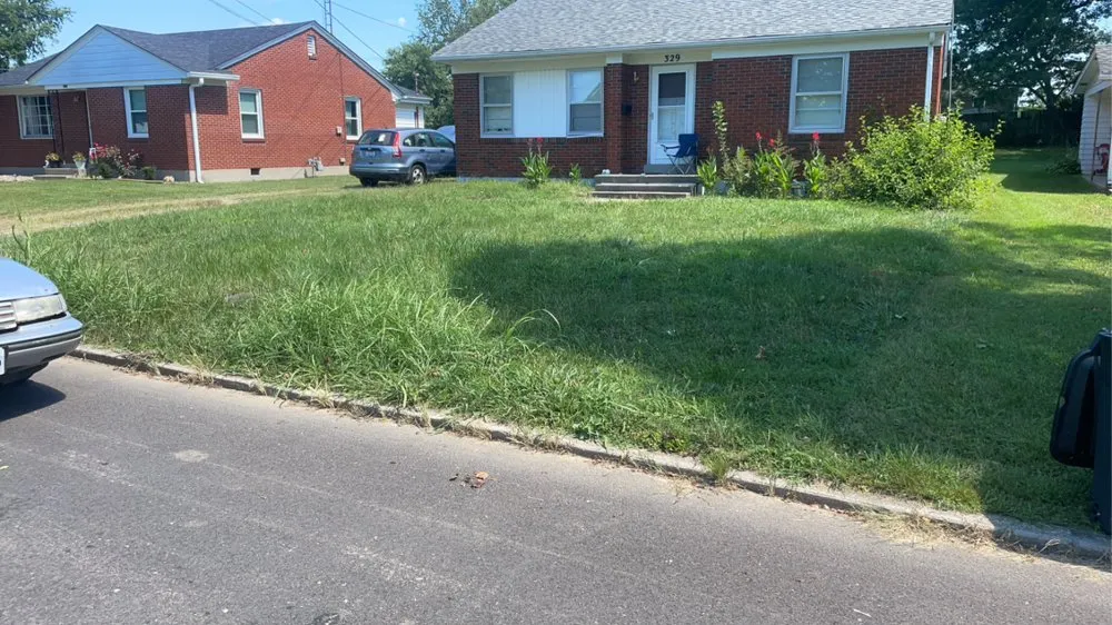 Custom residential landscaping in Lebanon, KY - J&c Lawn Care