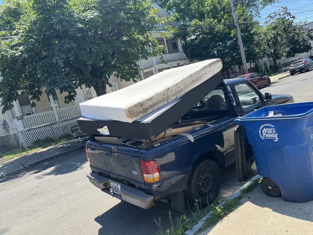 Top-rated yard maintenance experts serving New Haven, CT - Jc Lawn Care