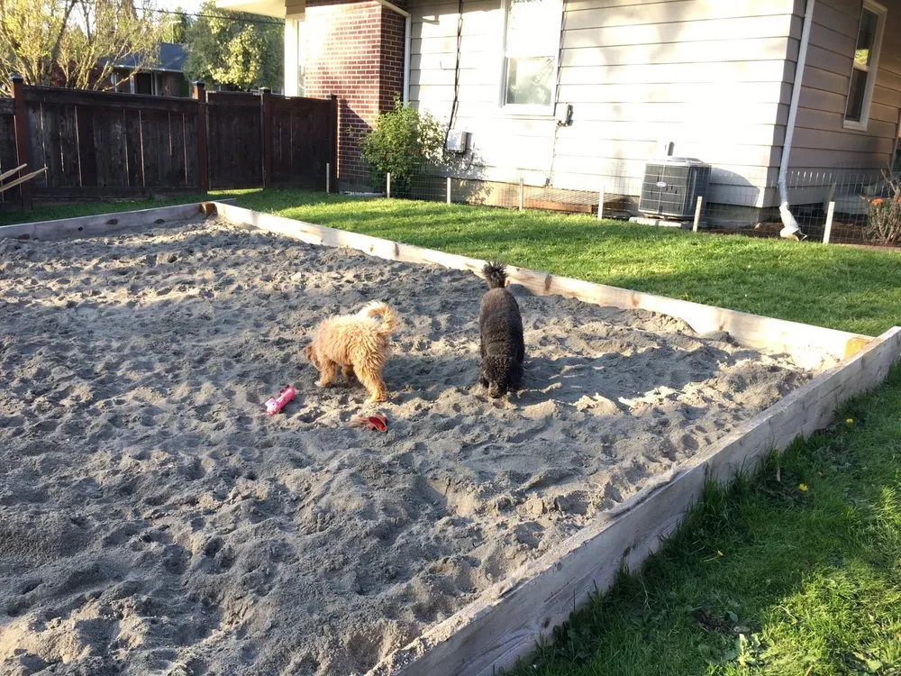 Affordable lawn care service for year-round maintenance across Portland, OR - J&C Lawn Care