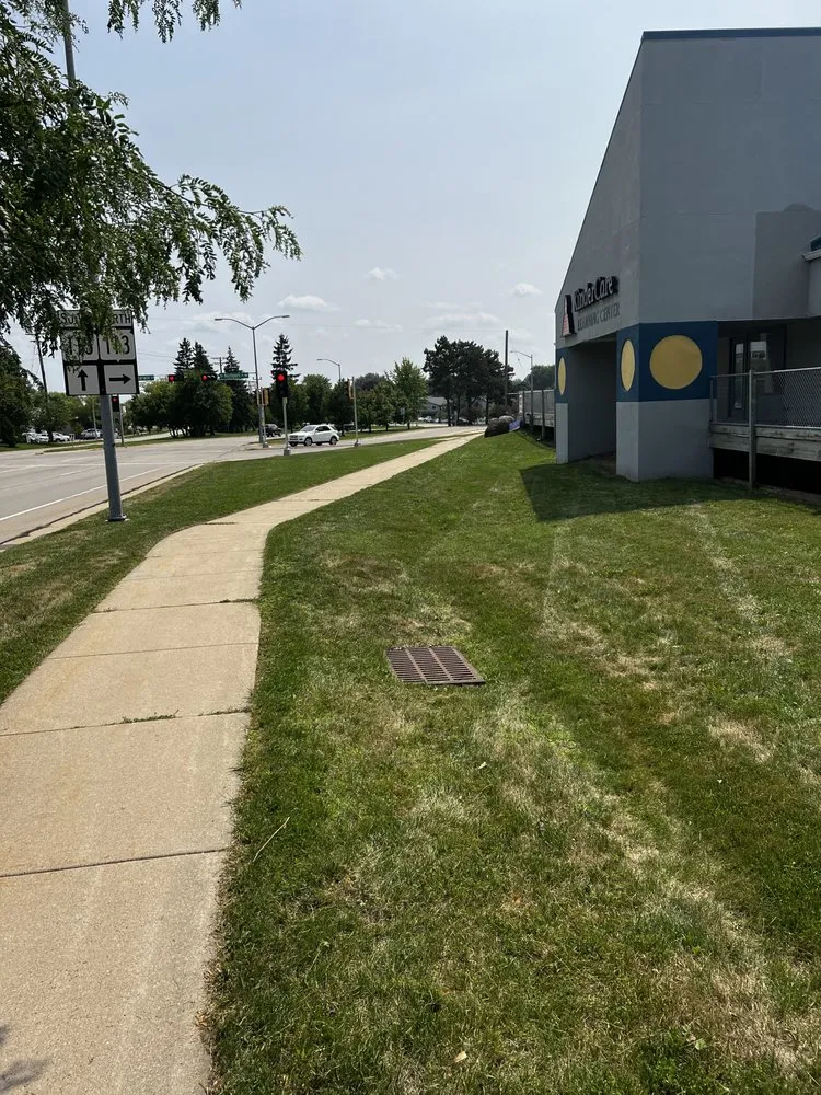 Top-rated yard maintenance in Madison, WI - J&C Lawn Care Service