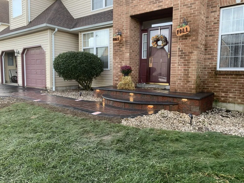 Affordable garden landscaping in Newark, DE by JC Lawn Care Services