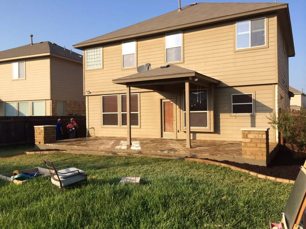 Professional garden landscaping experts serving Cedar Park, TX - JC Lawn Service