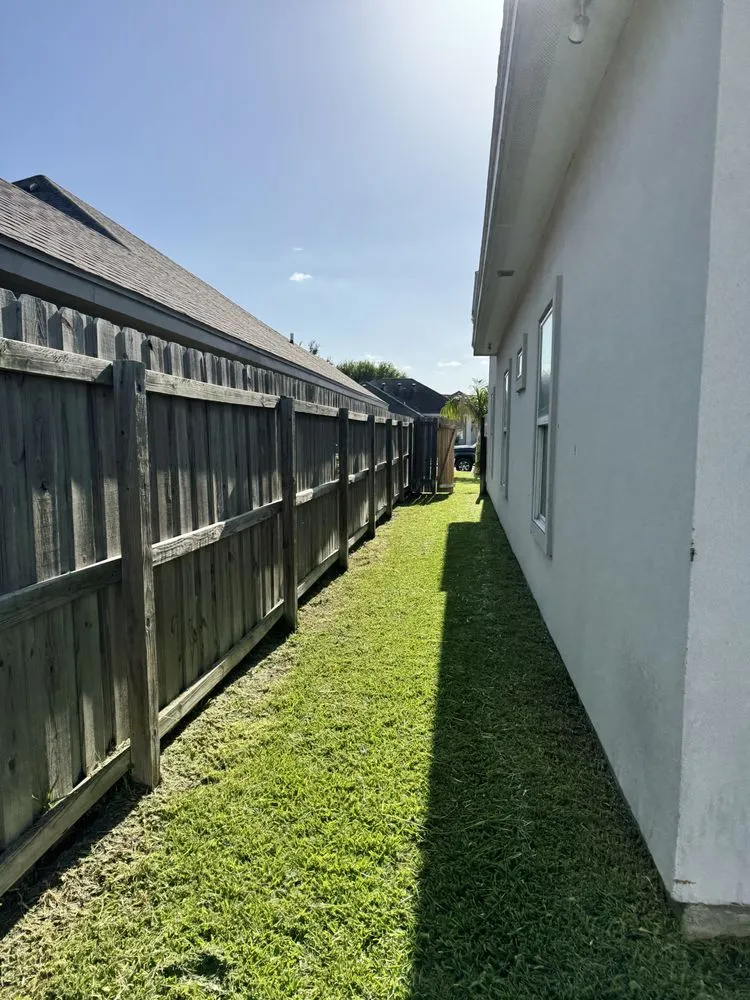 Trusted yard cleanup service in Edinburg, TX by JC Lawn Service