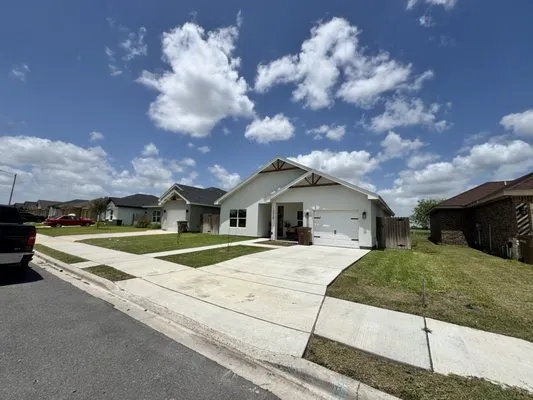 JC Lawn Service Logo