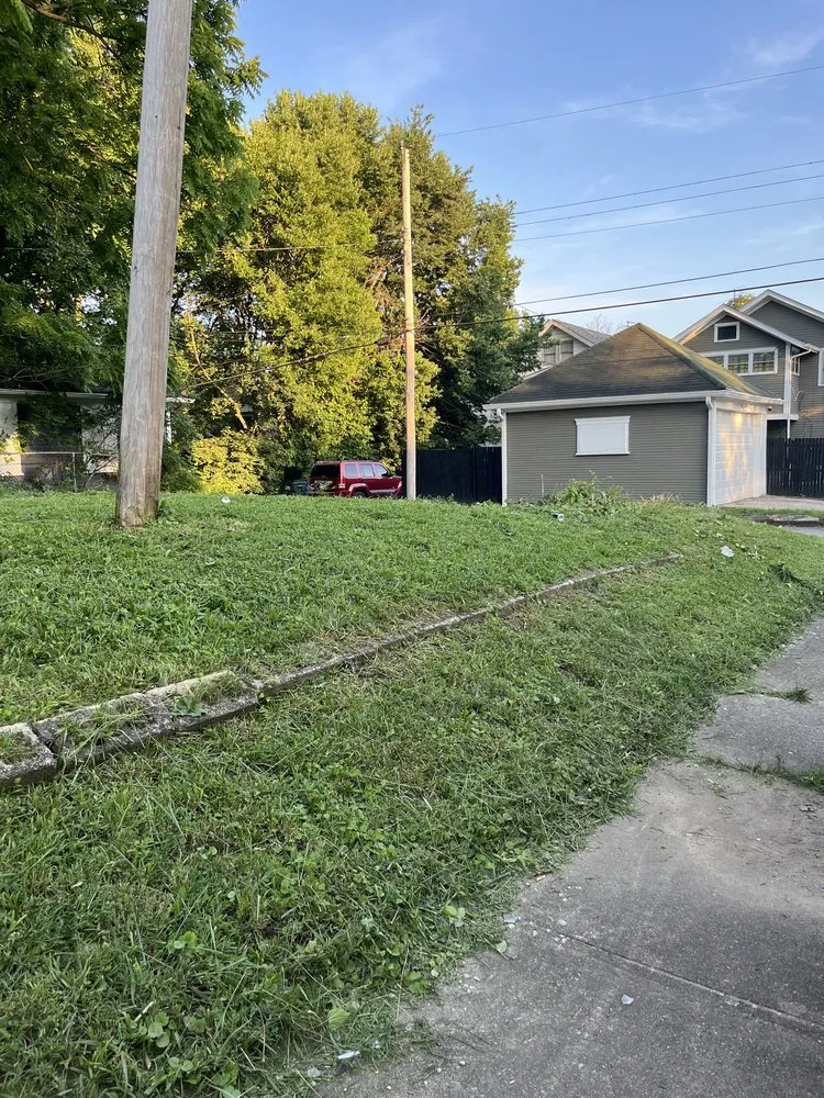 Affordable garden landscaping experts serving Dayton, OH - JC Lawn Services