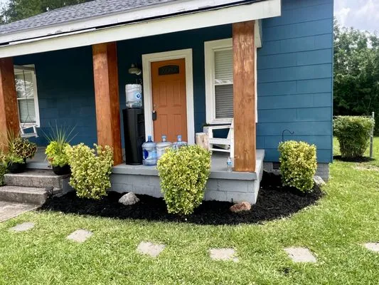 Jc Lawncare & Landscaping Logo