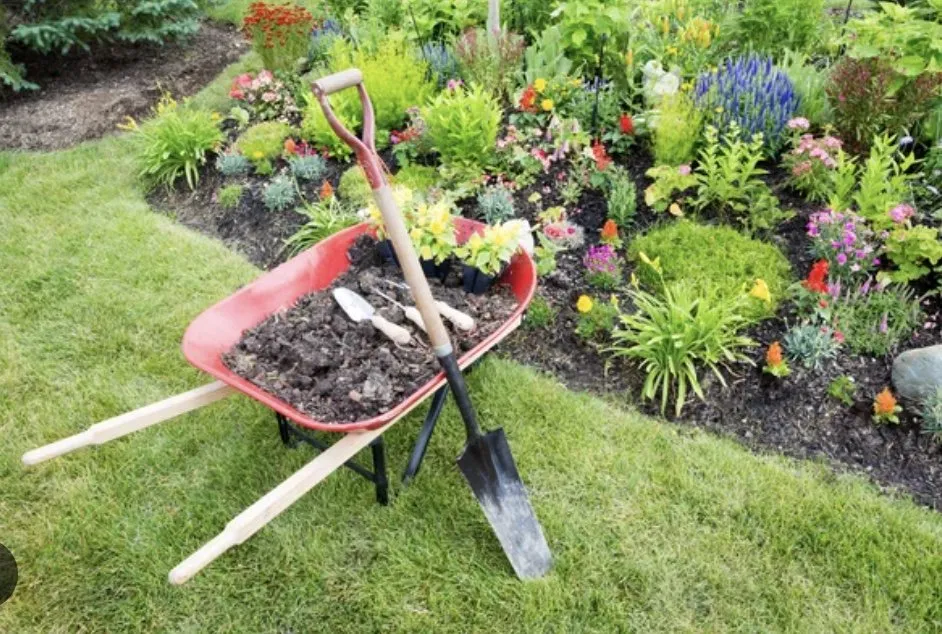 Expert garden landscaping in San Angelo, TX by J&C Lawncare