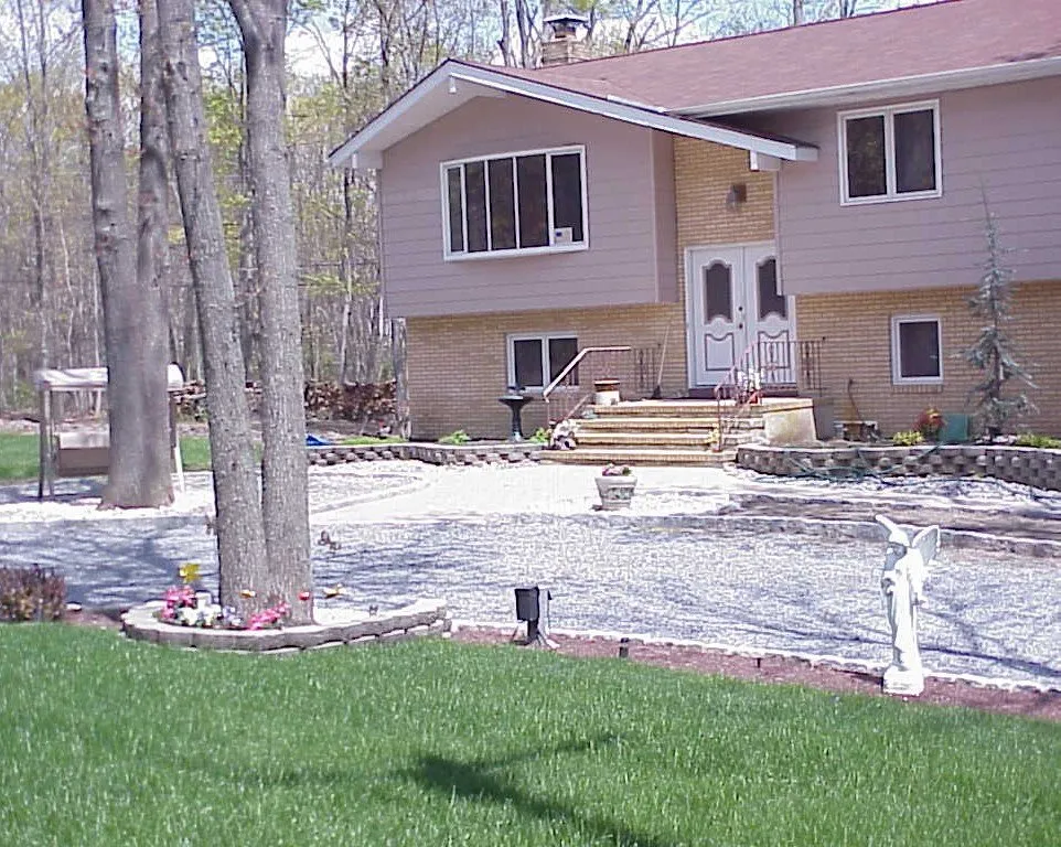 Local residential landscaping for beautiful yards in Jackson Township, NJ by JC Lawns