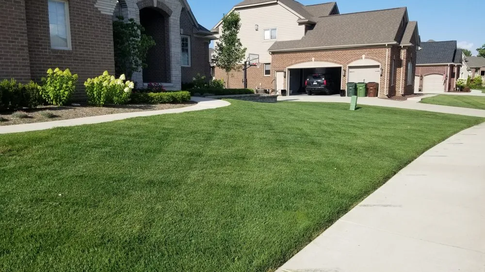 Professional outdoor landscaping in New Baltimore, MI - JC Lawnscaping