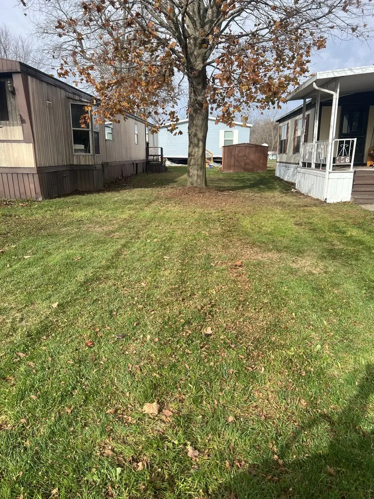 Custom lawn mowing service experts serving Grand Ledge, MI - J&C Mowing