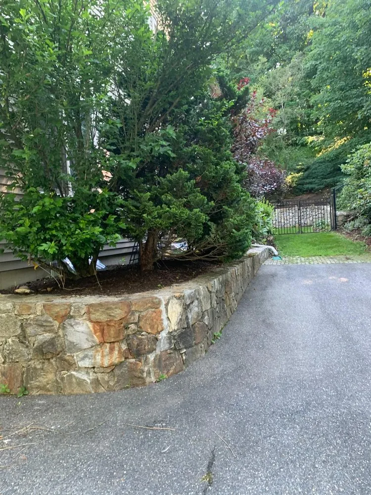 Professional garden landscaping experts serving Norwood, MA - JC Neto Landscape