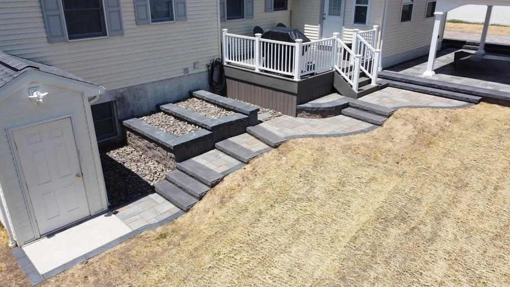 Professional garden landscaping in Pottstown, PA - JC Outdoor Living