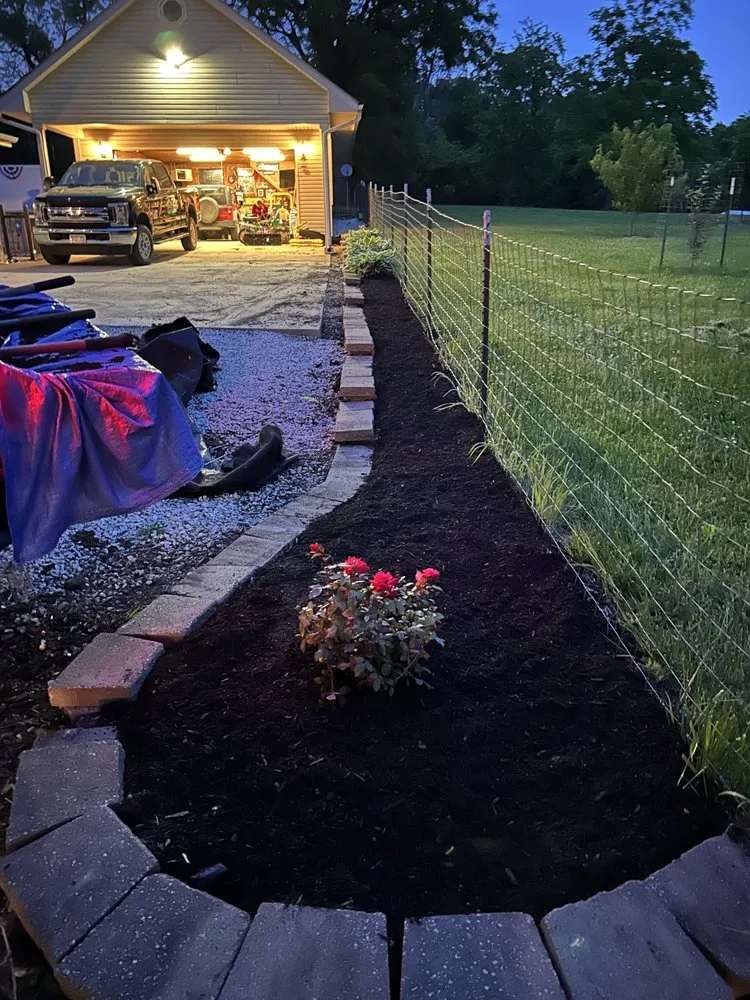 Professional residential landscaping experts serving Troy, MO - J&C Outdoor Works