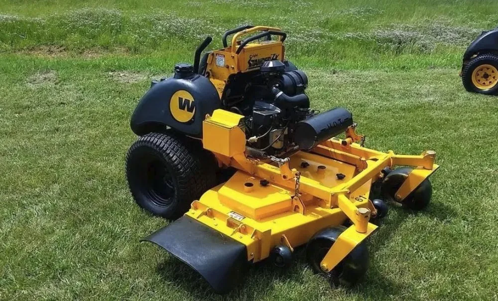 Local yard maintenance in Mastic, NY - JC Priority Lawn Maintenance