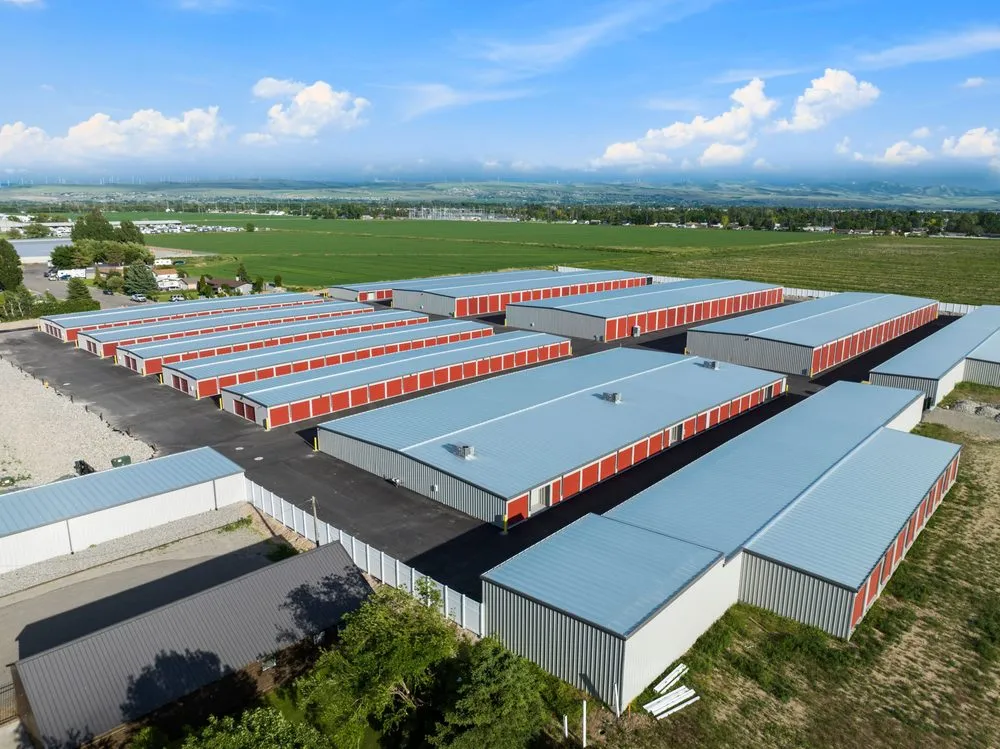 Custom garden landscaping for year-round maintenance in Bluffdale, UT by JC Property Maintenance