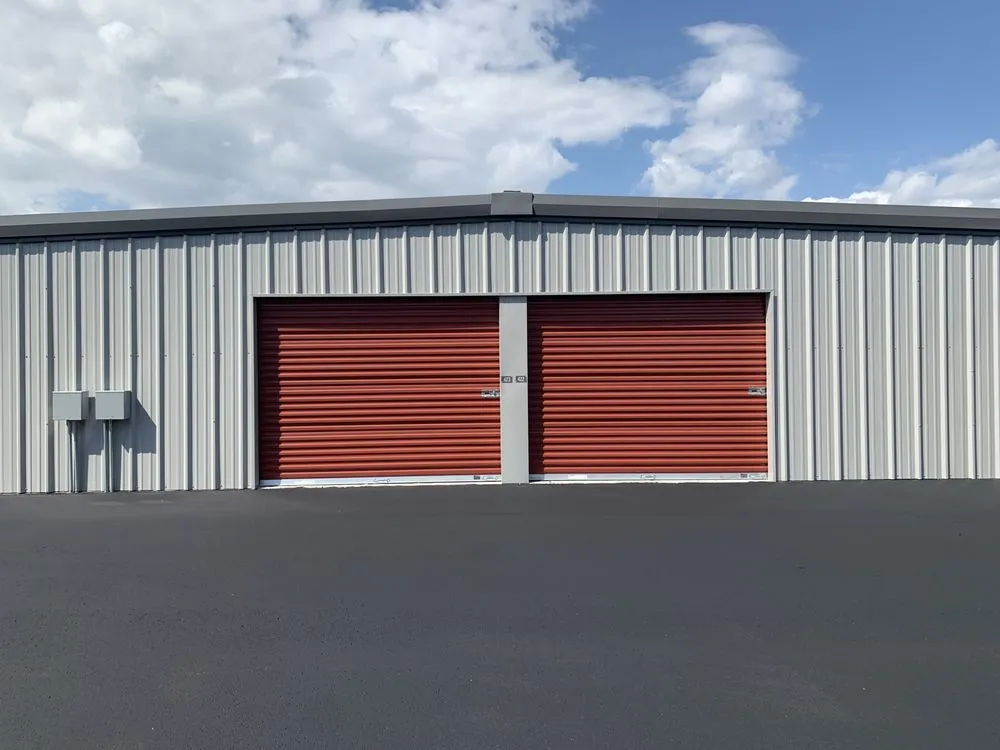 Affordable yard cleanup service for residential properties across Bluffdale, UT - JC Property Maintenance