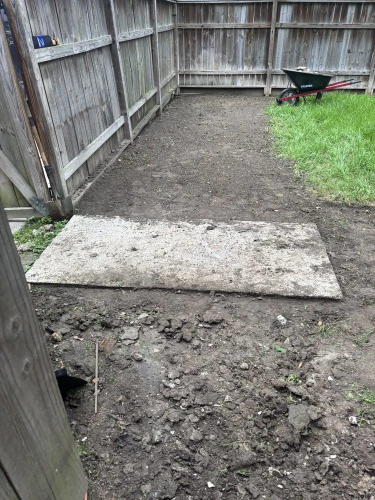 Expert yard maintenance experts serving Brookshire, TX - Jc Tree Service & Landscape