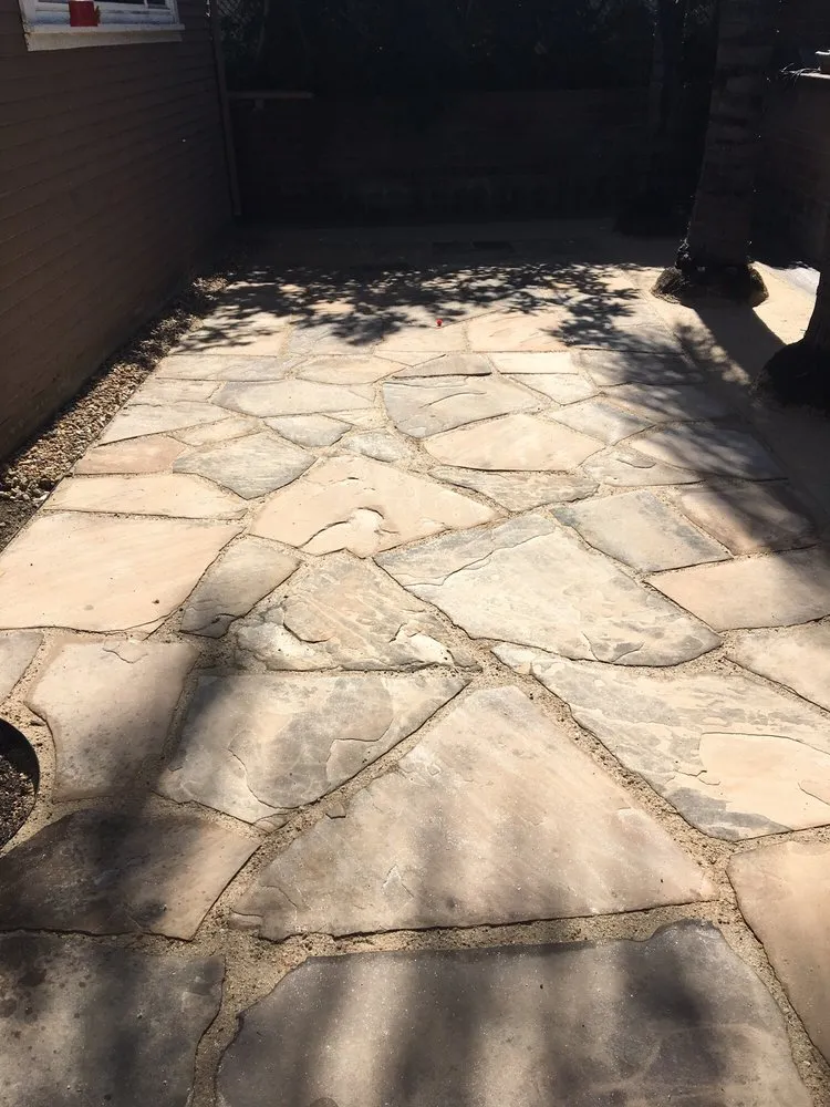 Custom yard cleanup service for homes in Los Angeles, CA by Jca landcare