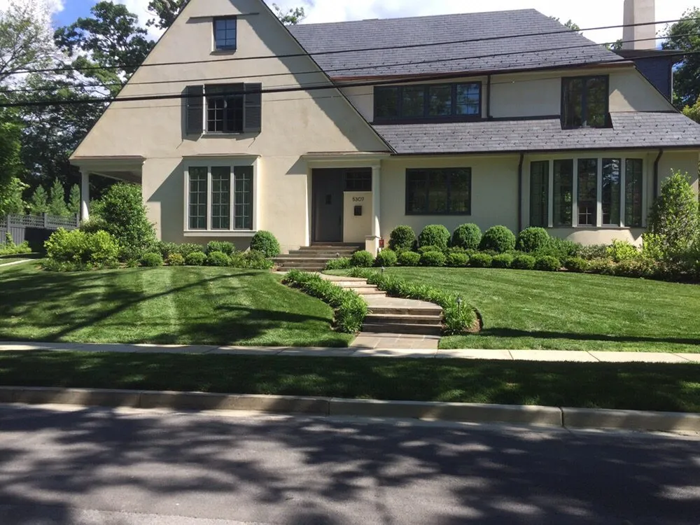 Trusted yard maintenance in Laurel, MD - JCA Landscaping