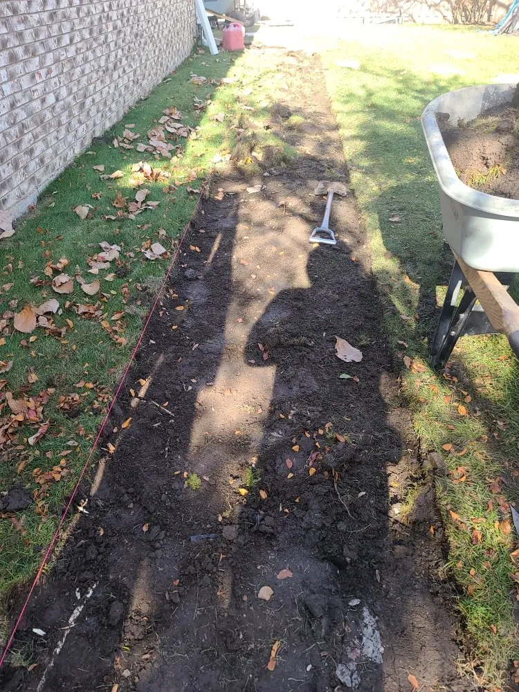 Expert yard cleanup service in Highwood, IL - JCarlos Landscaping