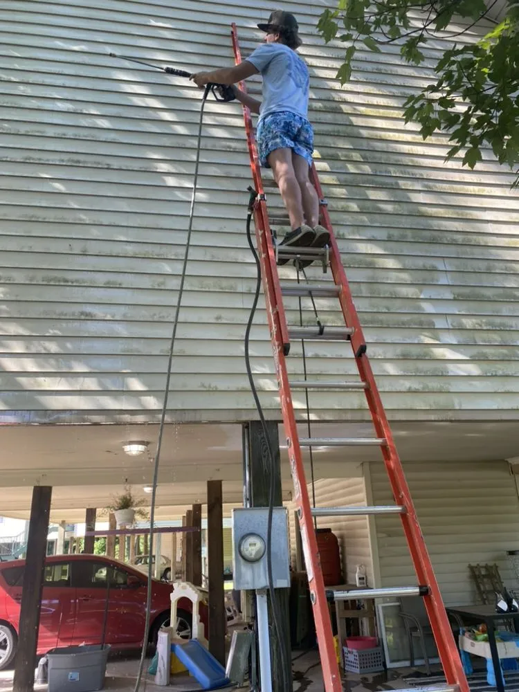 Expert lawn care service experts serving Greenville, NC - Jcc Landscaping & plumbing