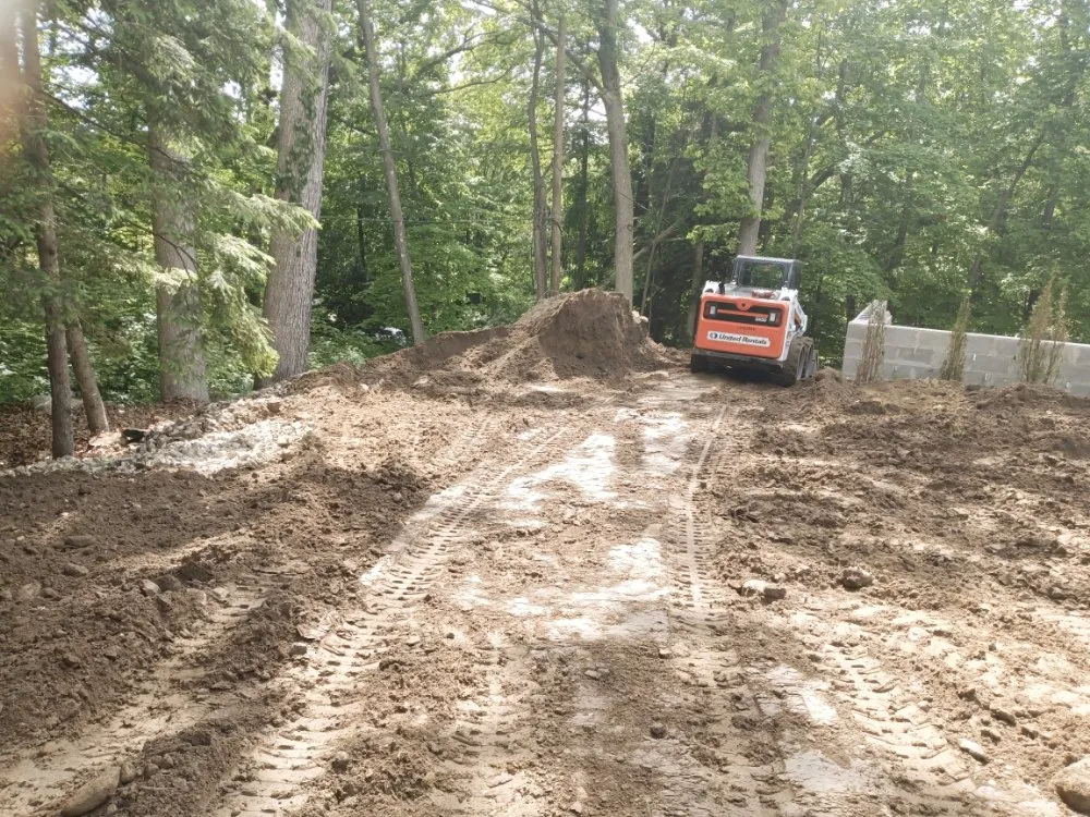 Top-rated yard cleanup service for residential properties in Norwalk, CT by JCD Tree service & Landscaping