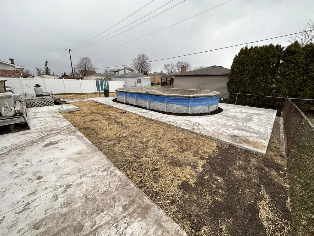 Expert lawn care service for year-round maintenance across Lincoln Park, MI - JCDC Construction