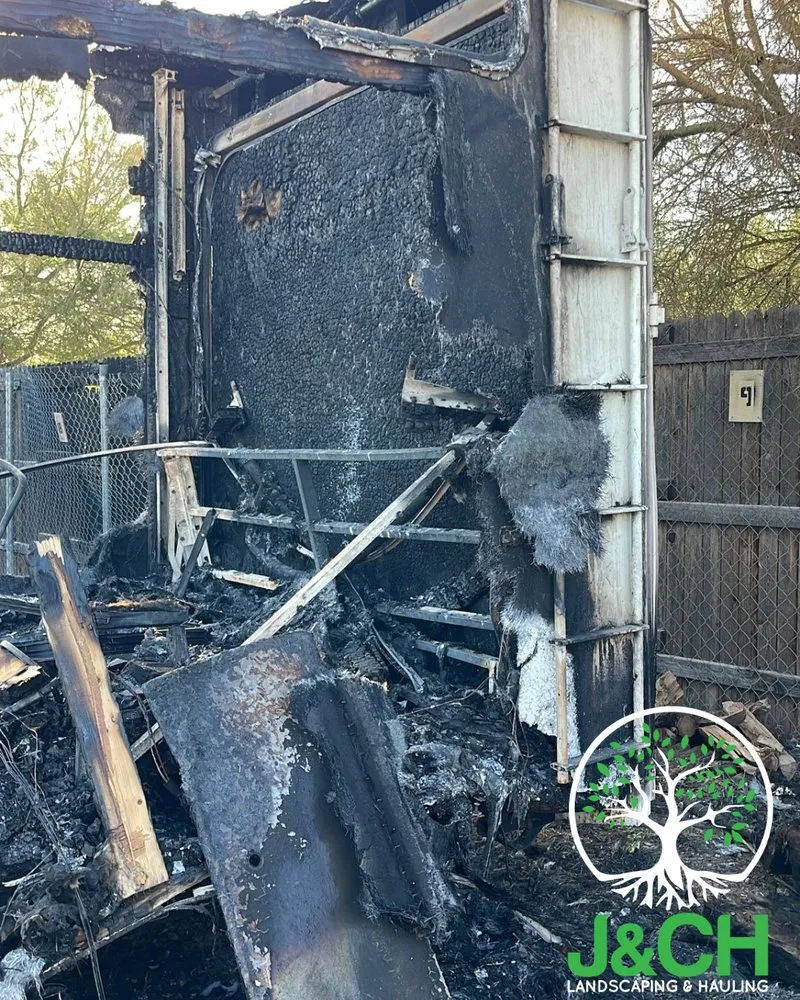 Top-rated residential landscaping experts serving Phoenix, AZ - J&CH Landscaping & Hauling