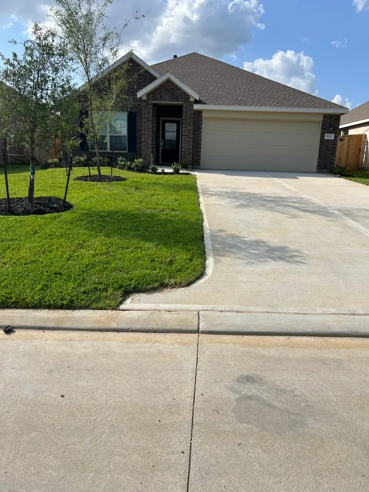 Local yard maintenance for outdoor upgrades in Willis, TX by JCI Lawn Service