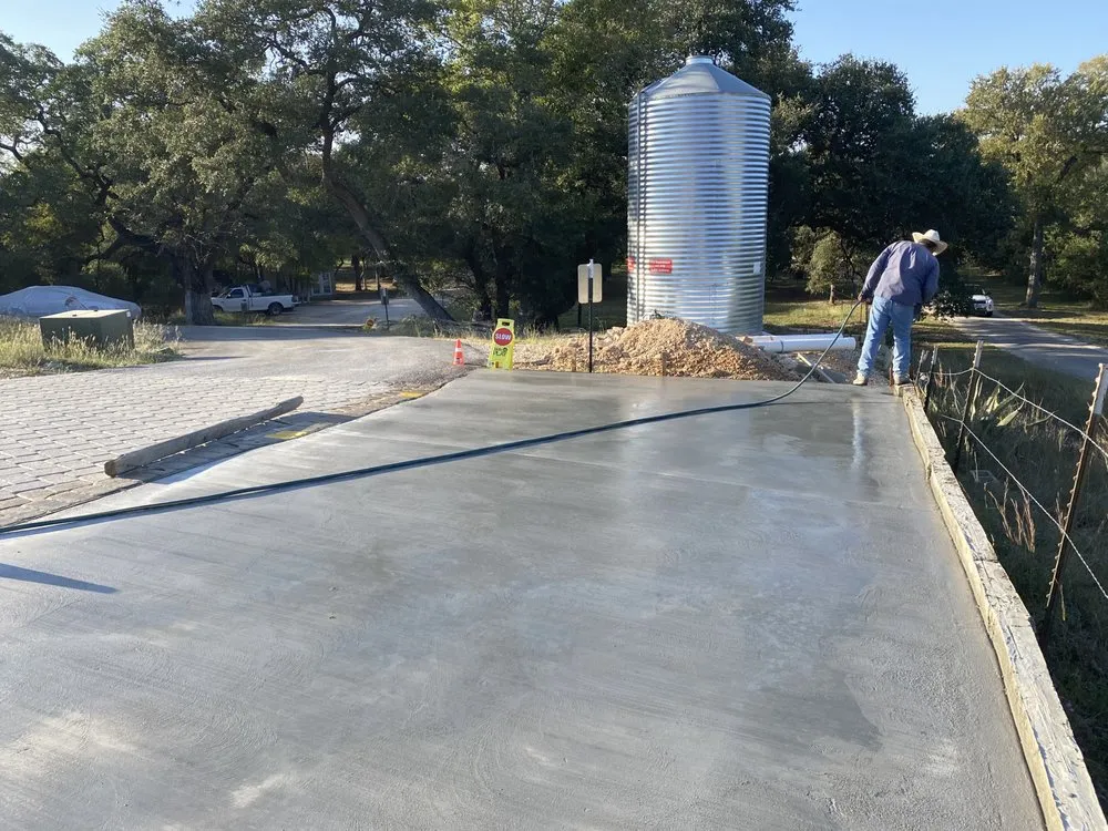 Custom garden landscaping in Austin, TX - JCLA Concrete Stone & Landscaping