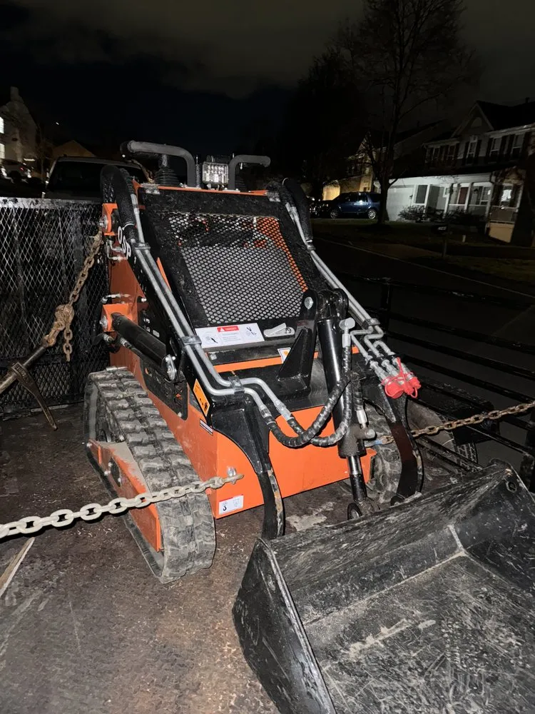 Top-rated yard cleanup service for year-round maintenance across Alexandria, VA - Jclandscaping Services