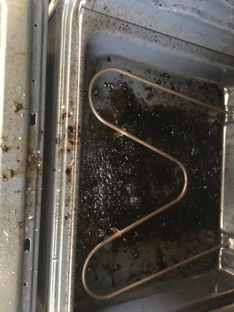 Top-rated yard cleanup service in Lincoln, NE by JCM Home Services