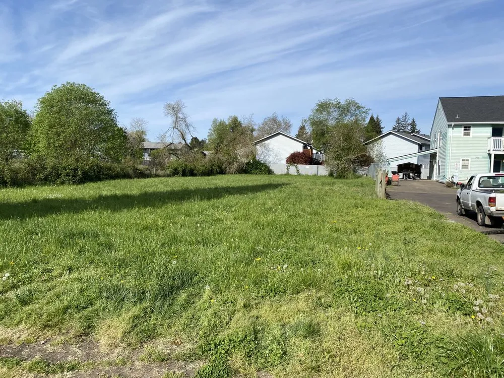 Affordable landscaping services experts serving Corvallis, OR - Jcore Landscaping