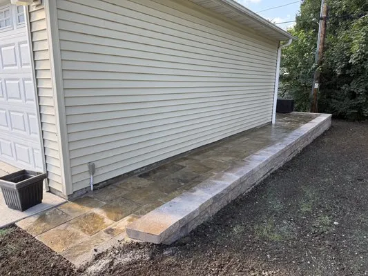 JCR Landscaping Services Logo