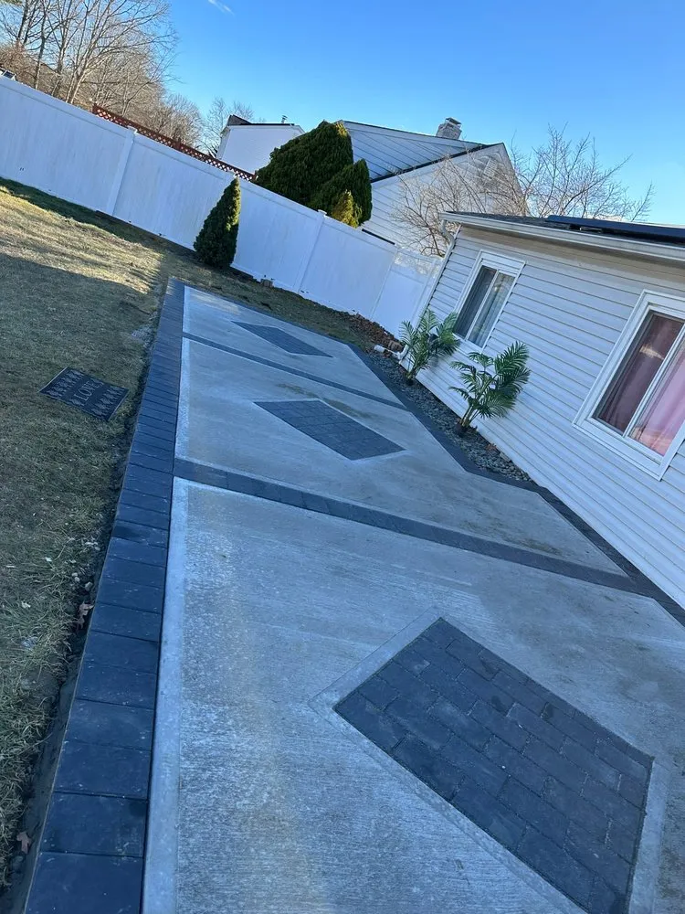 Custom yard cleanup service experts serving Medford, NY - JC's Landscape & Masonry