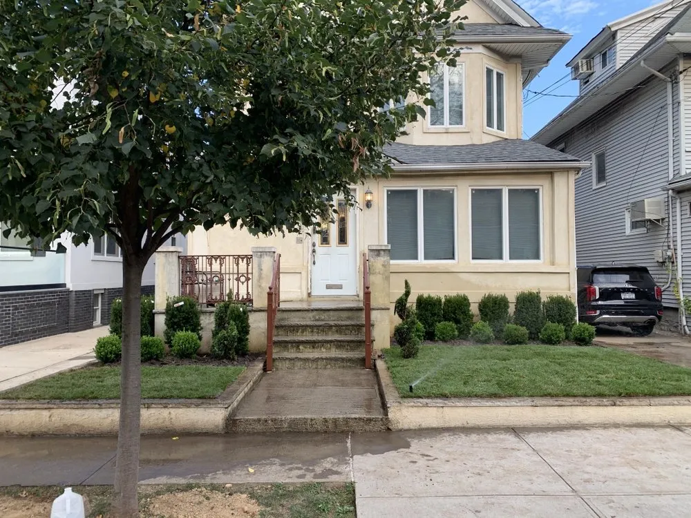 Reliable yard cleanup service experts serving New York, NY - JCS Landscaping & Construction