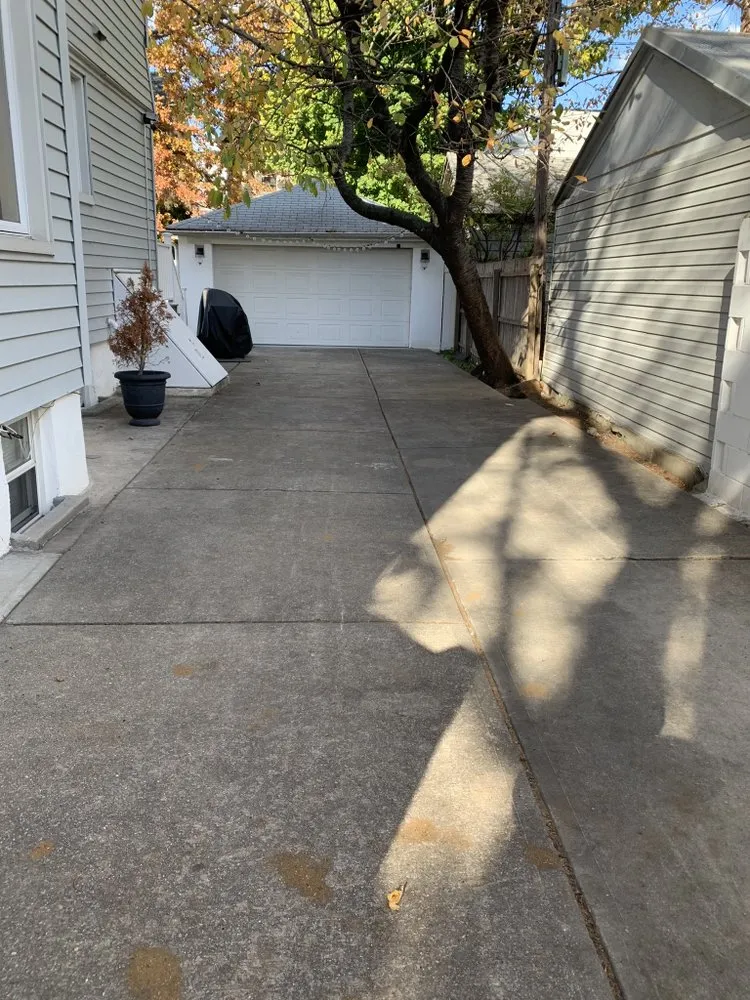 Professional lawn mowing service for residential properties across New York, NY - JCS Landscaping & Construction