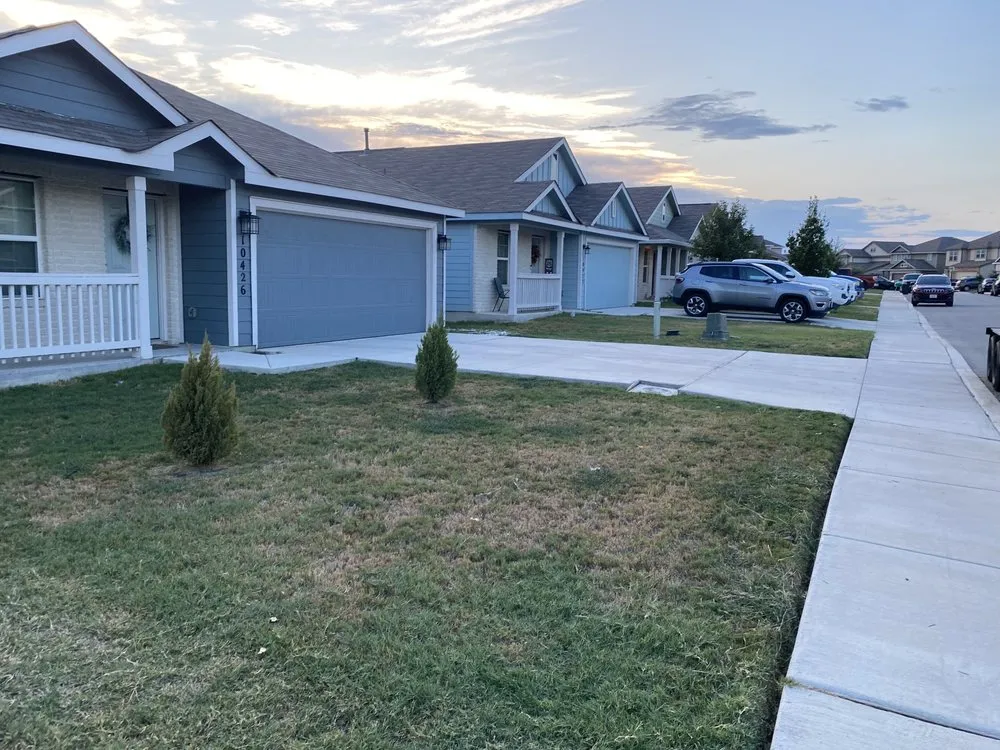 Reliable lawn mowing service with custom design across Universal City, TX - JC’s Lawn and Home Services