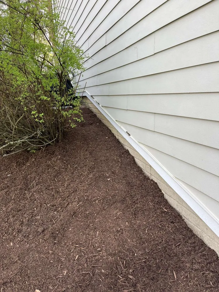 Local landscape design in Chelsea, MI by Jc’s lawn care and landscape