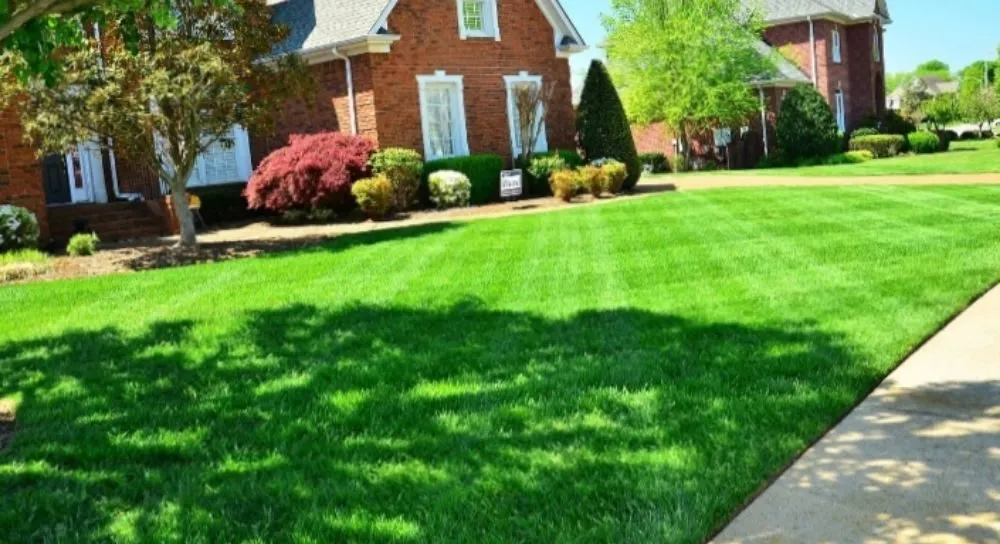 Custom outdoor landscaping in Hamilton, OH by JCS Lawn Care