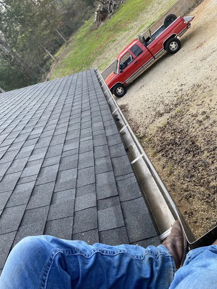 Custom landscape design with custom design in Jacksonville, TX by JC’S Lawn Service