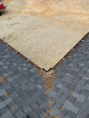 JC’S Lawn Service Logo