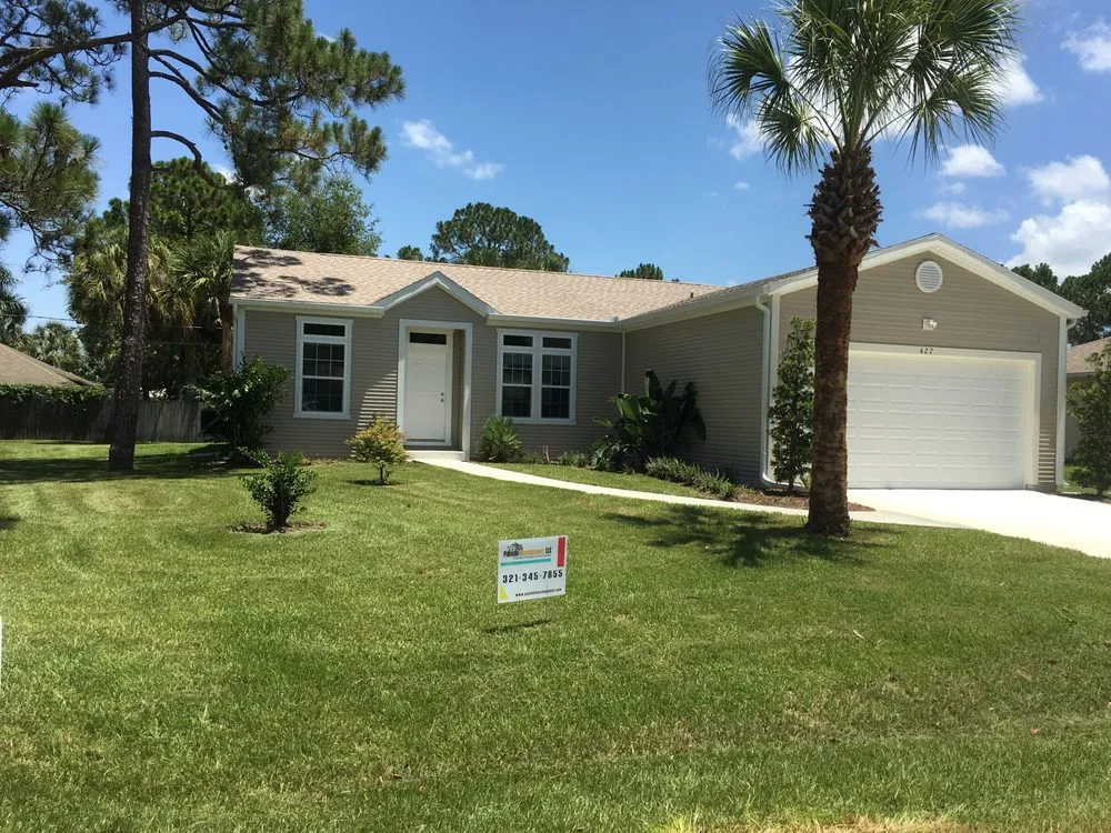 Custom landscape design in Palm Bay, FL - JC's Lawncare & Landscaping