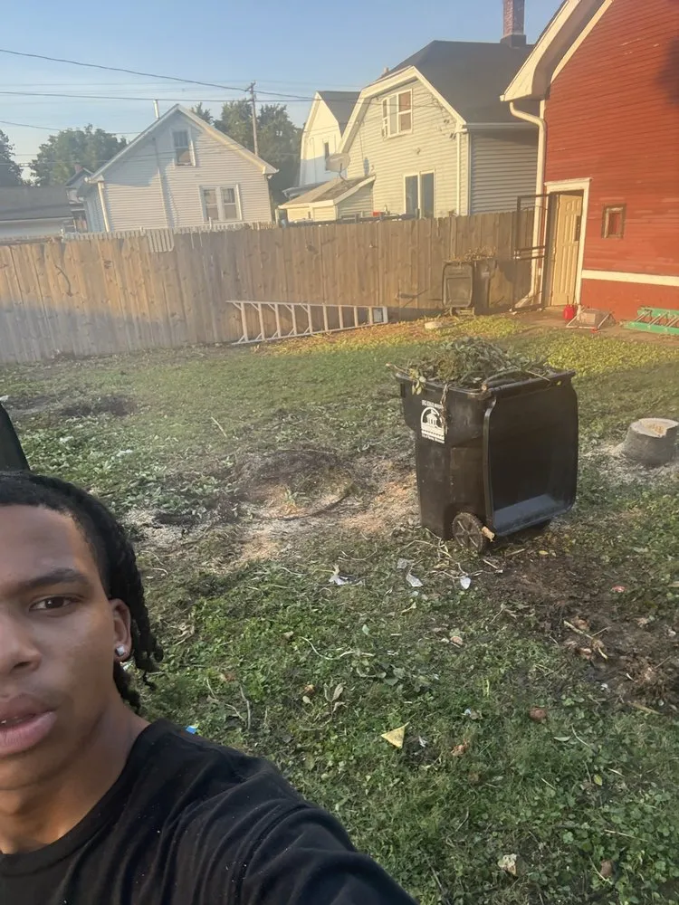 Reliable yard maintenance in Caledonia, WI by JC’s Lawncare