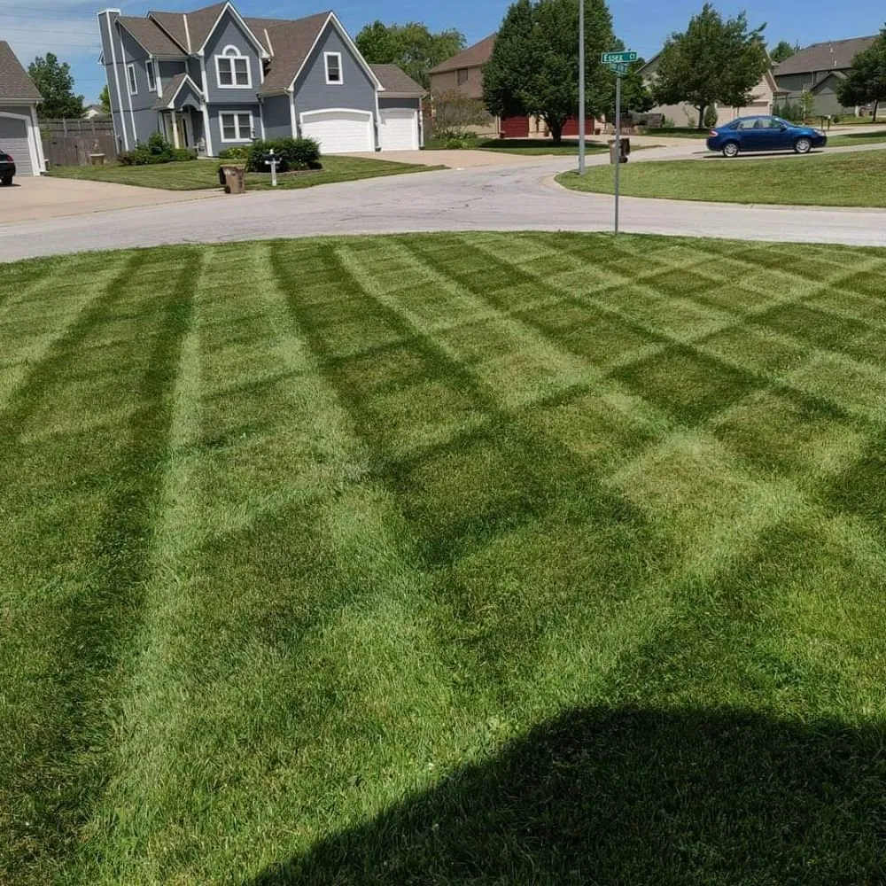 Reliable outdoor landscaping in Kansas City, MO - JC's Personal Lawn Care