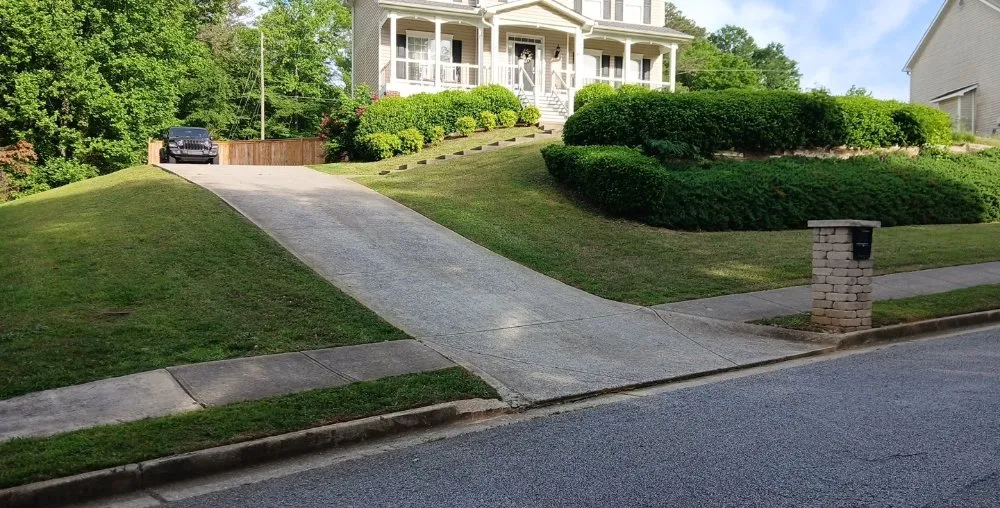 Expert yard cleanup service in Villa Rica, GA - JC’s Quality Services