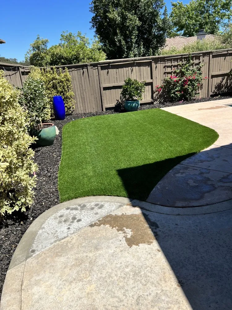 Affordable yard maintenance for residential properties across Sacramento, CA - JCVV Landscaping