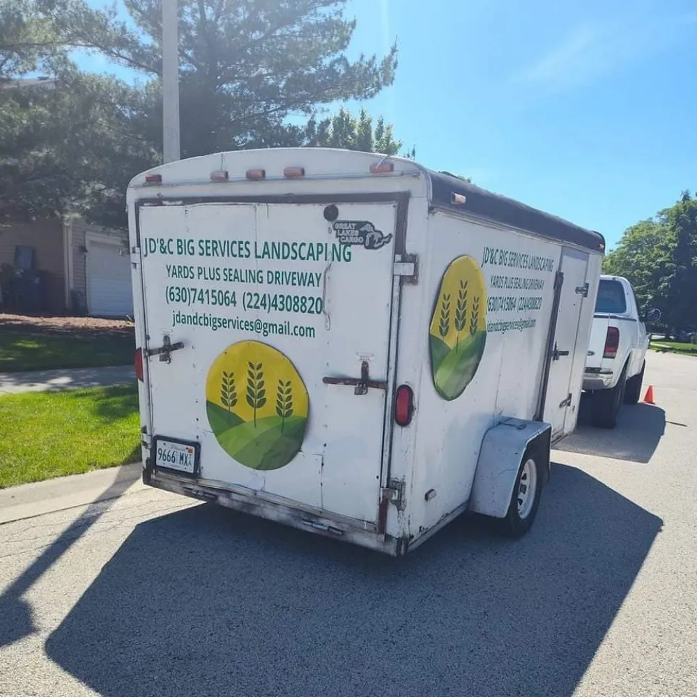 Expert garden landscaping in Waukegan, IL by JD & C Big Services