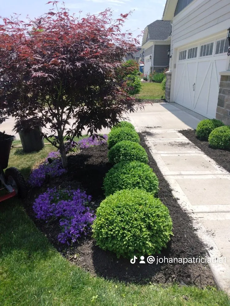 Reliable landscape design near you in Waukegan, IL by JD & C Big Services