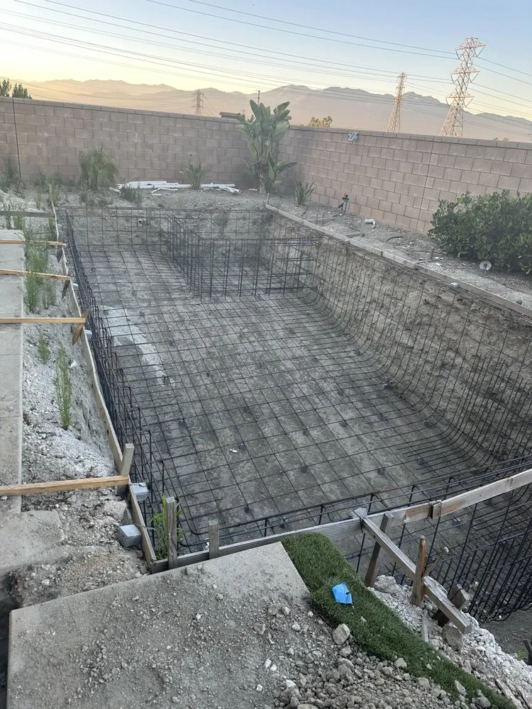 Professional yard maintenance in Chino Hills, CA by JD Construction